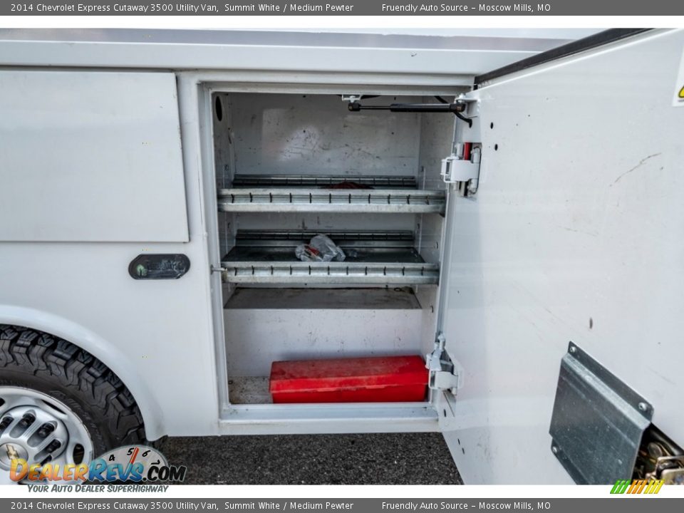 2014 Chevrolet Express Cutaway 3500 Utility Van Summit White / Medium Pewter Photo #30