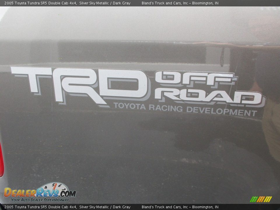 2005 Toyota Tundra SR5 Double Cab 4x4 Silver Sky Metallic / Dark Gray Photo #27