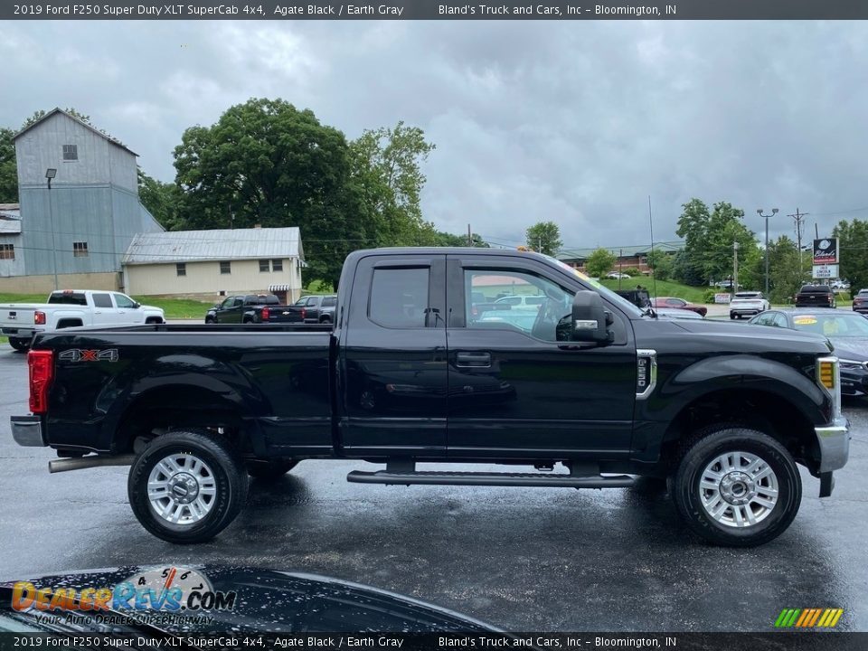 2019 Ford F250 Super Duty XLT SuperCab 4x4 Agate Black / Earth Gray Photo #5