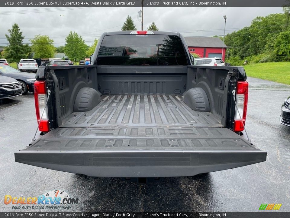 2019 Ford F250 Super Duty XLT SuperCab 4x4 Agate Black / Earth Gray Photo #9