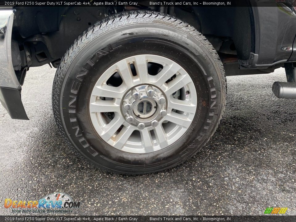 2019 Ford F250 Super Duty XLT SuperCab 4x4 Agate Black / Earth Gray Photo #36