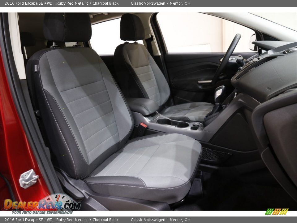 2016 Ford Escape SE 4WD Ruby Red Metallic / Charcoal Black Photo #13