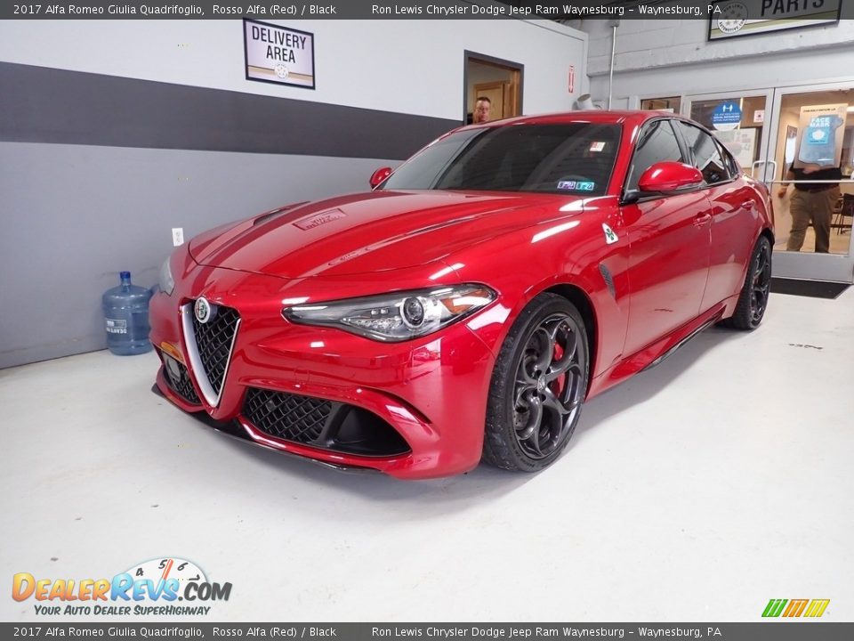 2017 Alfa Romeo Giulia Quadrifoglio Rosso Alfa (Red) / Black Photo #2