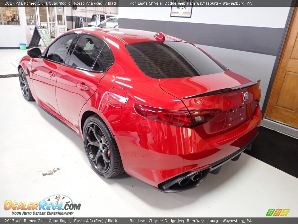 2017 Alfa Romeo Giulia Quadrifoglio Rosso Alfa (Red) / Black Photo #4