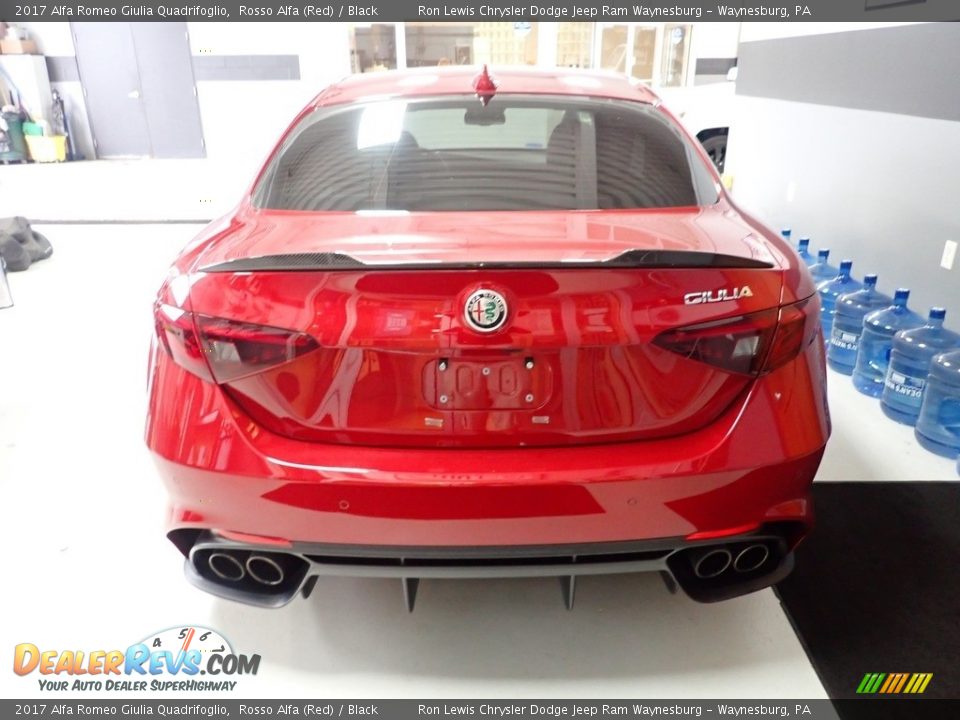 2017 Alfa Romeo Giulia Quadrifoglio Rosso Alfa (Red) / Black Photo #6