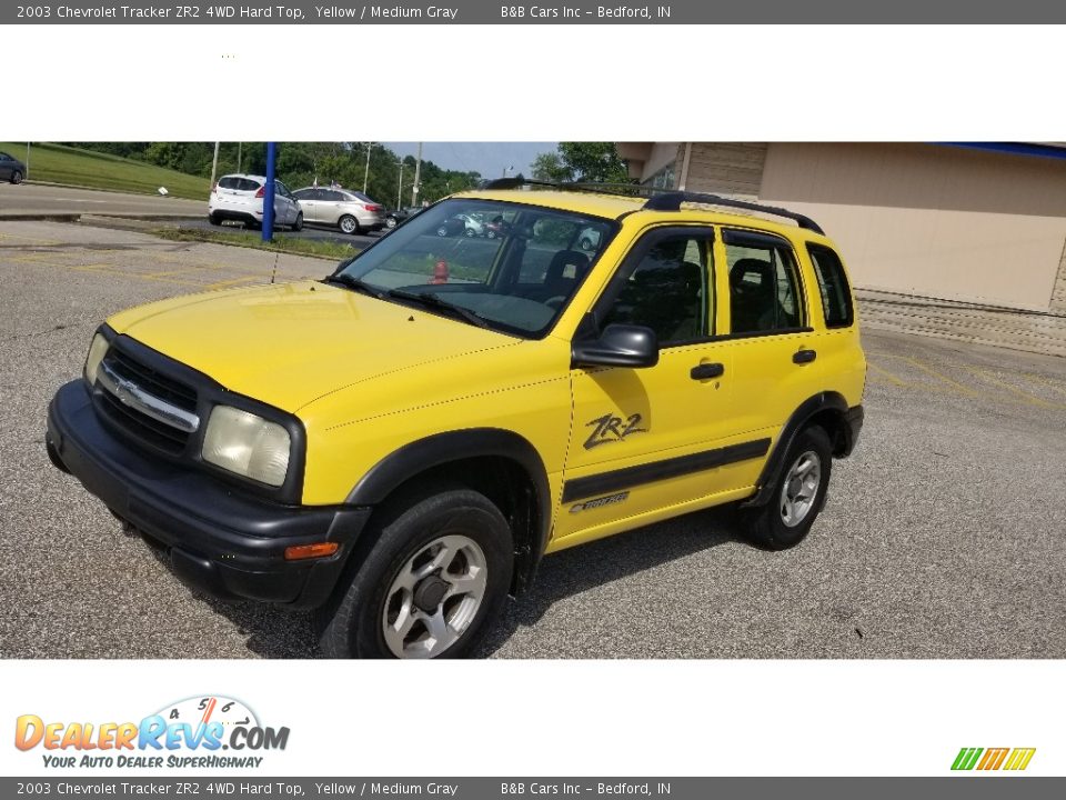 2003 Chevrolet Tracker ZR2 4WD Hard Top Yellow / Medium Gray Photo #18