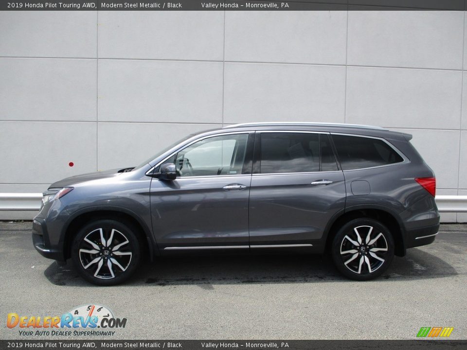 2019 Honda Pilot Touring AWD Modern Steel Metallic / Black Photo #2