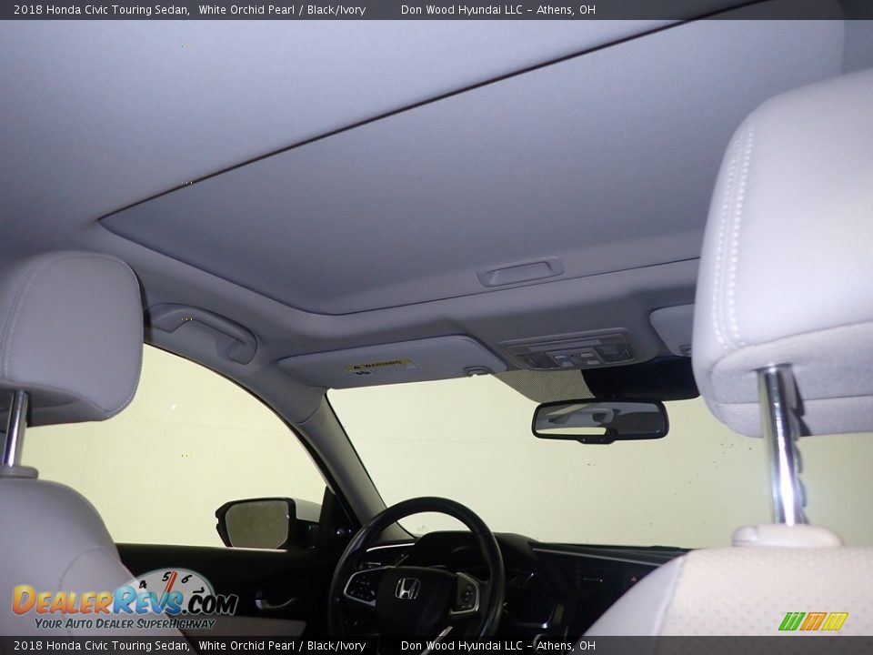 2018 Honda Civic Touring Sedan White Orchid Pearl / Black/Ivory Photo #2