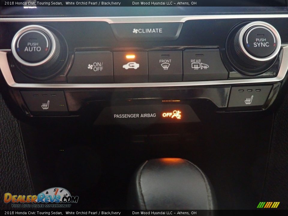 2018 Honda Civic Touring Sedan White Orchid Pearl / Black/Ivory Photo #3