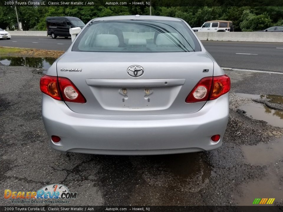 2009 Toyota Corolla LE Classic Silver Metallic / Ash Photo #5