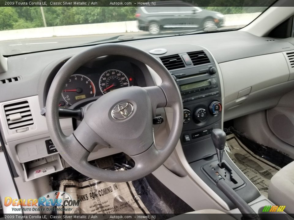 2009 Toyota Corolla LE Classic Silver Metallic / Ash Photo #10