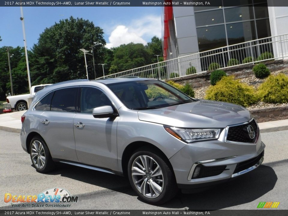 Front 3/4 View of 2017 Acura MDX Technology SH-AWD Photo #1