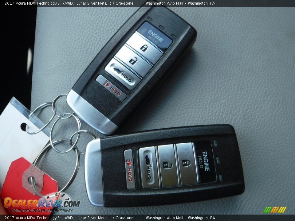Keys of 2017 Acura MDX Technology SH-AWD Photo #33