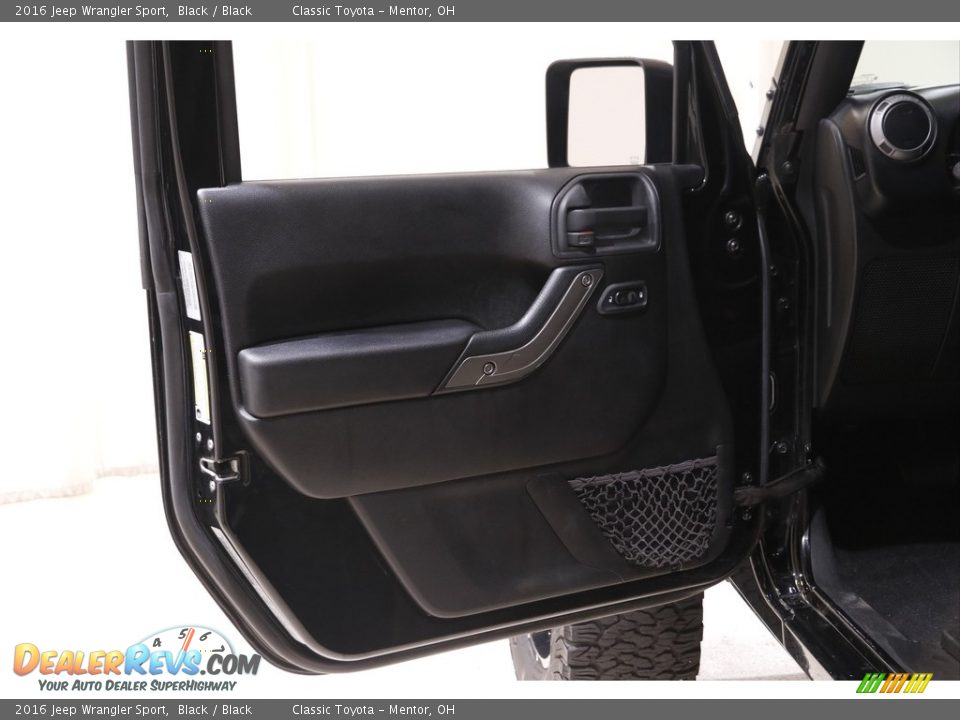 2016 Jeep Wrangler Sport Black / Black Photo #4