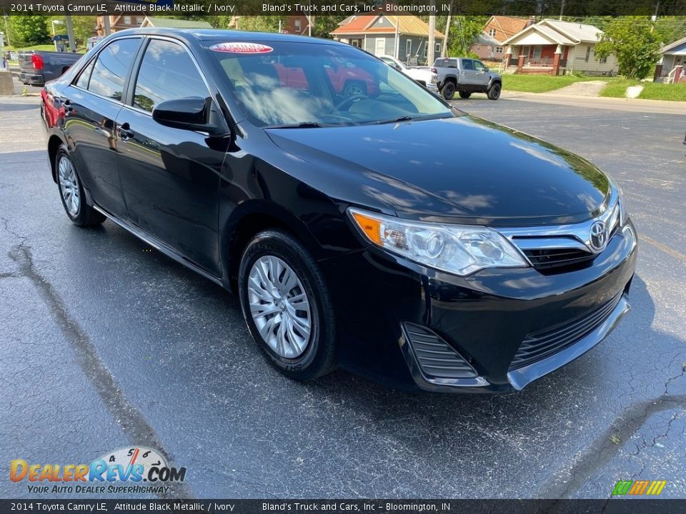 2014 Toyota Camry LE Attitude Black Metallic / Ivory Photo #4