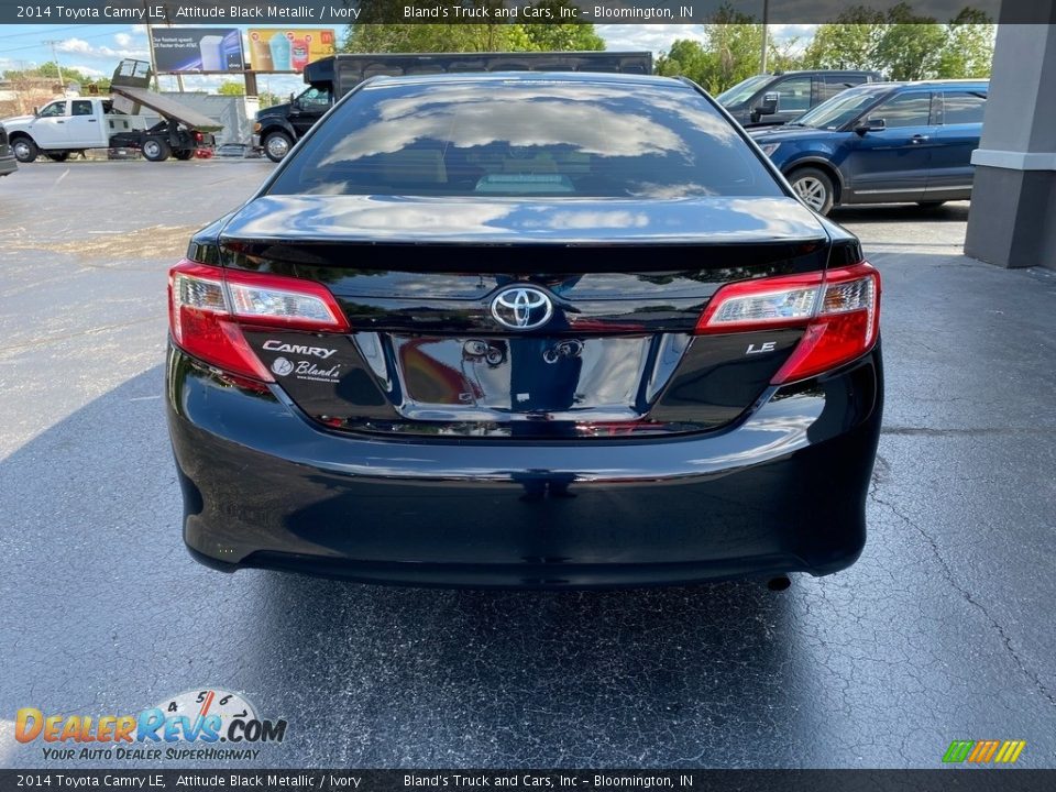 2014 Toyota Camry LE Attitude Black Metallic / Ivory Photo #6