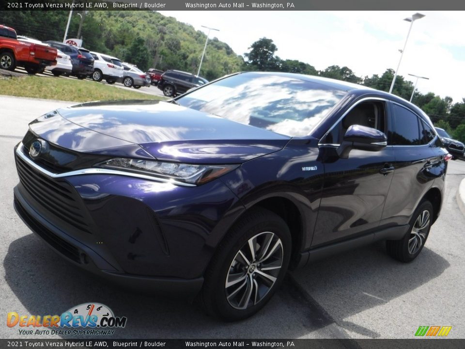 2021 Toyota Venza Hybrid LE AWD Blueprint / Boulder Photo #12