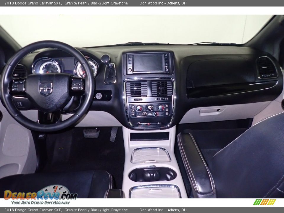 2018 Dodge Grand Caravan SXT Granite Pearl / Black/Light Graystone Photo #25