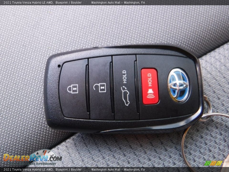 Keys of 2021 Toyota Venza Hybrid LE AWD Photo #28