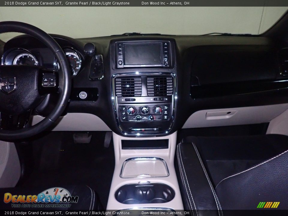 2018 Dodge Grand Caravan SXT Granite Pearl / Black/Light Graystone Photo #26