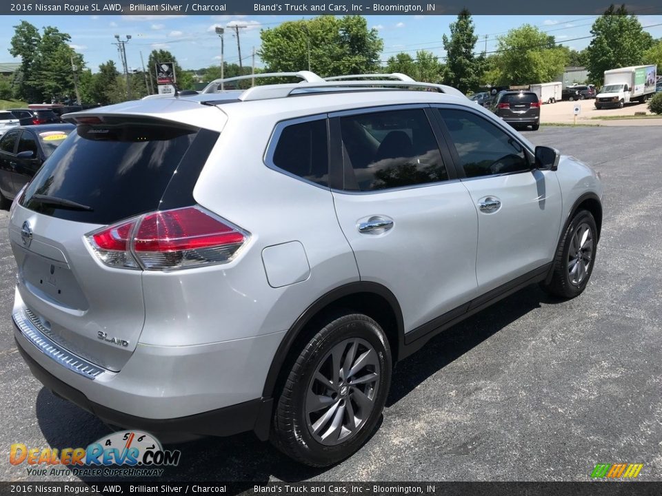 2016 Nissan Rogue SL AWD Brilliant Silver / Charcoal Photo #6