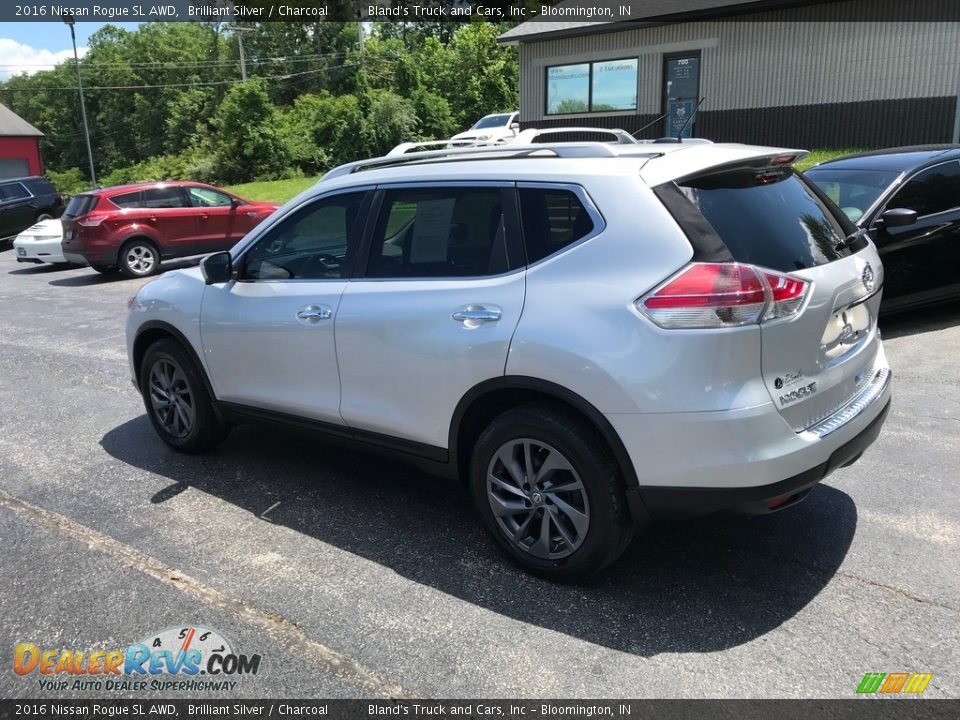 2016 Nissan Rogue SL AWD Brilliant Silver / Charcoal Photo #10