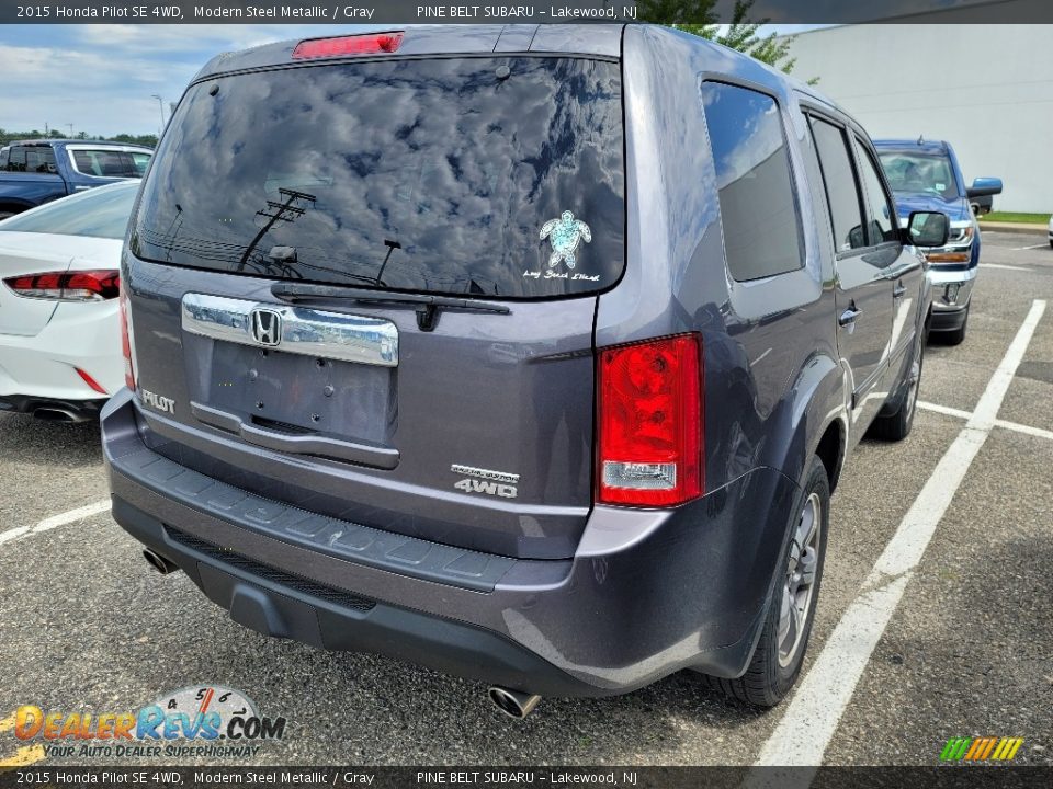 2015 Honda Pilot SE 4WD Modern Steel Metallic / Gray Photo #2