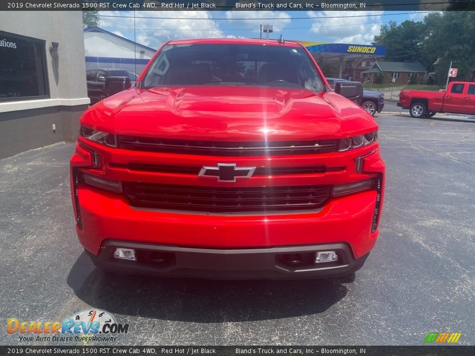 2019 Chevrolet Silverado 1500 RST Crew Cab 4WD Red Hot / Jet Black Photo #3