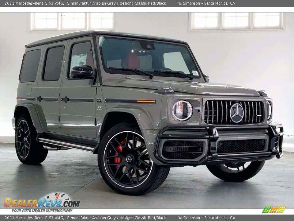 Front 3/4 View of 2021 Mercedes-Benz G 63 AMG Photo #12