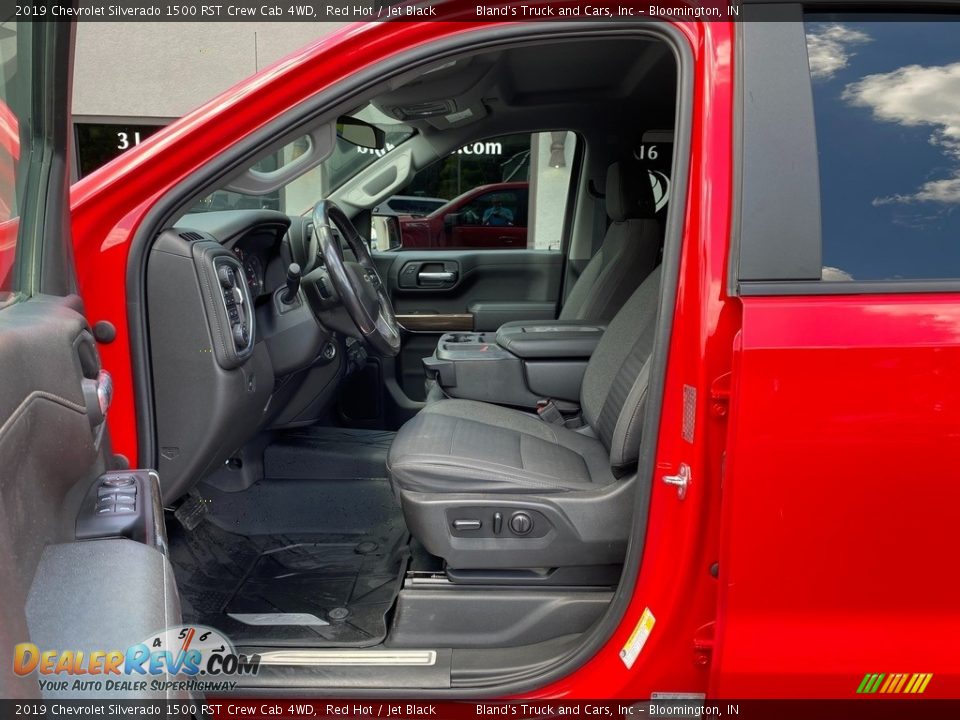 2019 Chevrolet Silverado 1500 RST Crew Cab 4WD Red Hot / Jet Black Photo #11