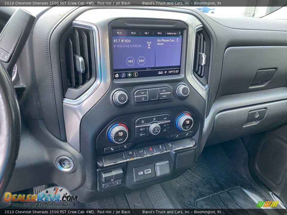 2019 Chevrolet Silverado 1500 RST Crew Cab 4WD Red Hot / Jet Black Photo #21