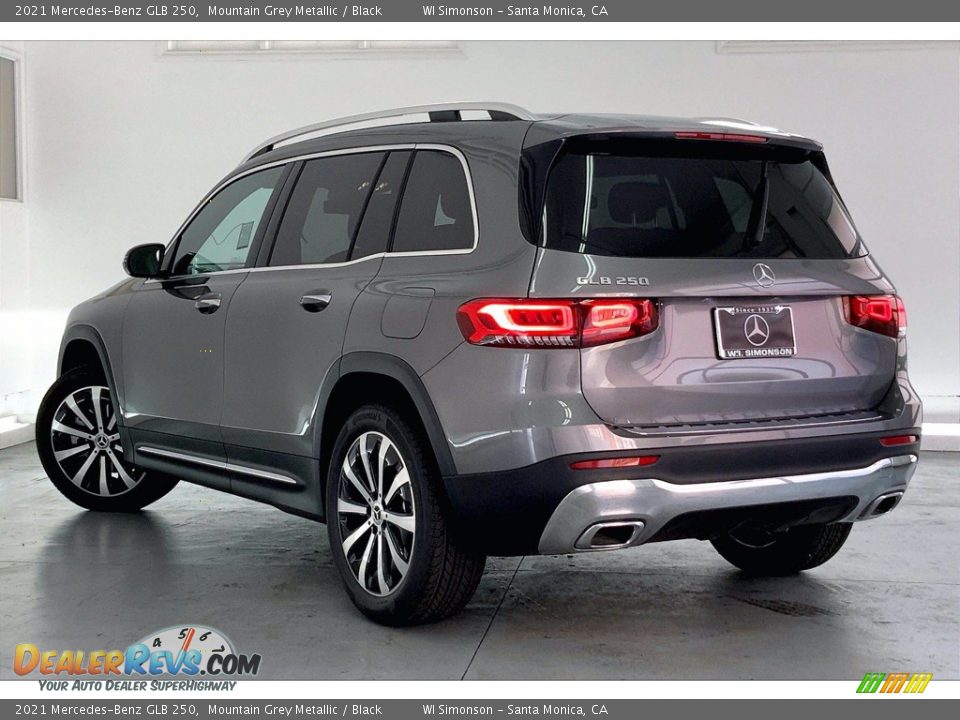 2021 Mercedes-Benz GLB 250 Mountain Grey Metallic / Black Photo #2