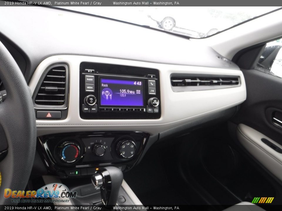 2019 Honda HR-V LX AWD Platinum White Pearl / Gray Photo #16