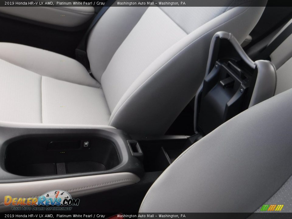 2019 Honda HR-V LX AWD Platinum White Pearl / Gray Photo #23