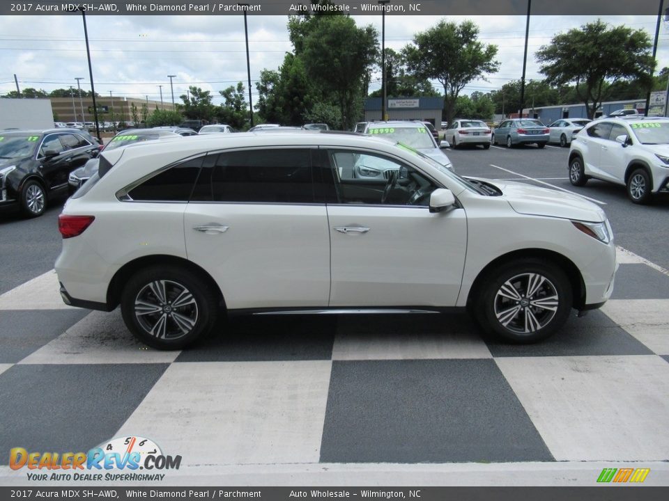 2017 Acura MDX SH-AWD White Diamond Pearl / Parchment Photo #3