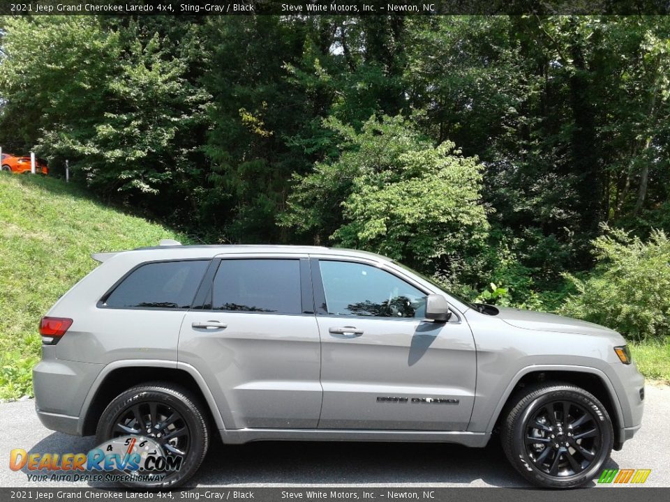 Sting-Gray 2021 Jeep Grand Cherokee Laredo 4x4 Photo #5