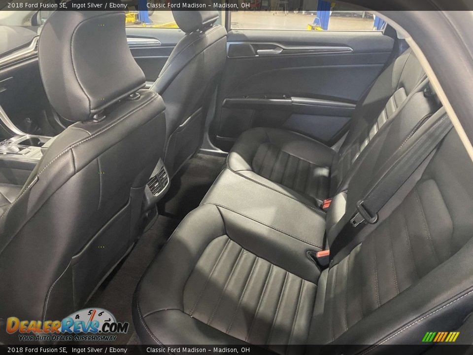 2018 Ford Fusion SE Ingot Silver / Ebony Photo #10