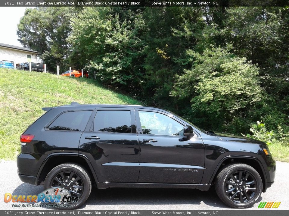 Diamond Black Crystal Pearl 2021 Jeep Grand Cherokee Laredo 4x4 Photo #5