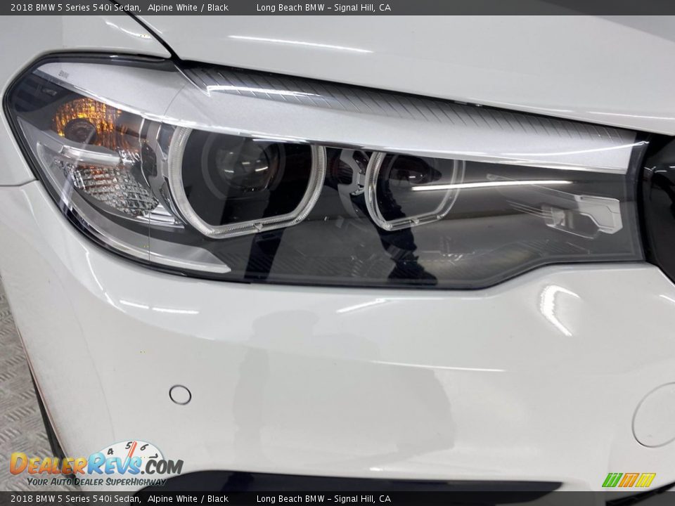 2018 BMW 5 Series 540i Sedan Alpine White / Black Photo #7