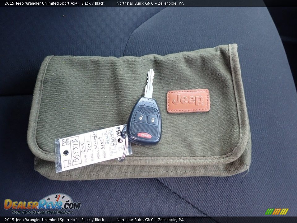 2015 Jeep Wrangler Unlimited Sport 4x4 Black / Black Photo #29