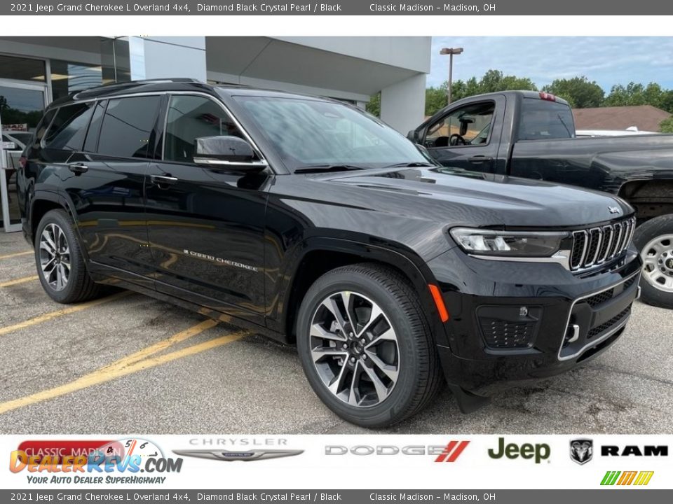 2021 Jeep Grand Cherokee L Overland 4x4 Diamond Black Crystal Pearl / Black Photo #1