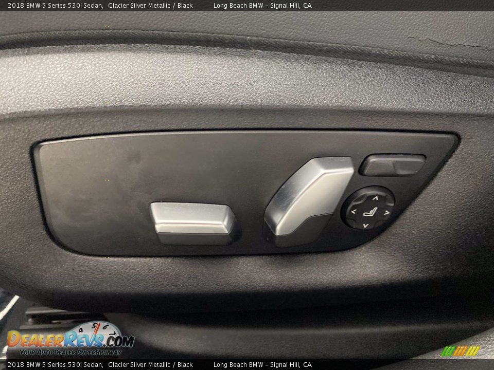 2018 BMW 5 Series 530i Sedan Glacier Silver Metallic / Black Photo #15