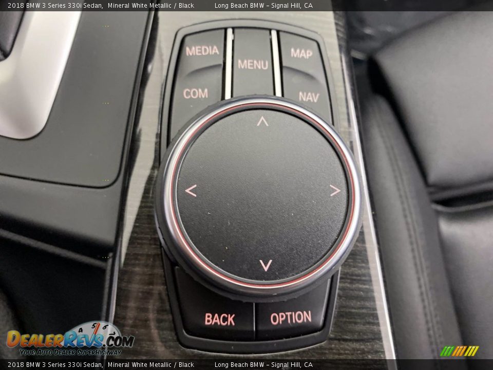 2018 BMW 3 Series 330i Sedan Mineral White Metallic / Black Photo #29