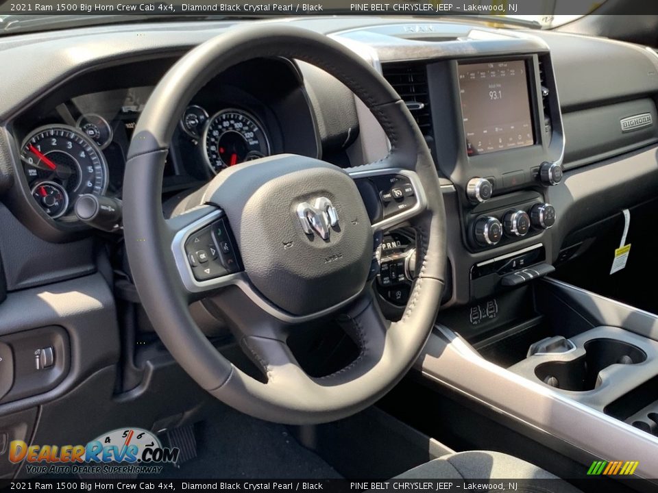 2021 Ram 1500 Big Horn Crew Cab 4x4 Diamond Black Crystal Pearl / Black Photo #10