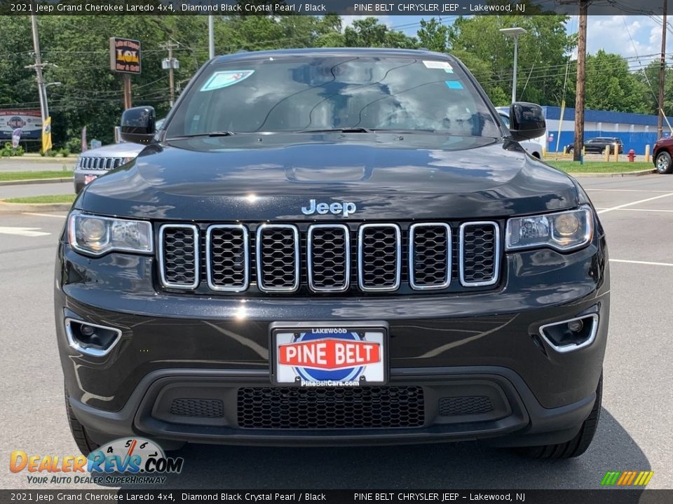 2021 Jeep Grand Cherokee Laredo 4x4 Diamond Black Crystal Pearl / Black Photo #3