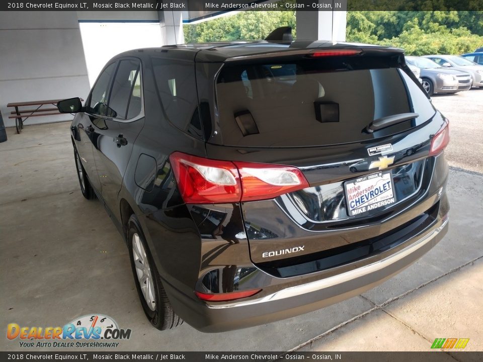 2018 Chevrolet Equinox LT Mosaic Black Metallic / Jet Black Photo #8