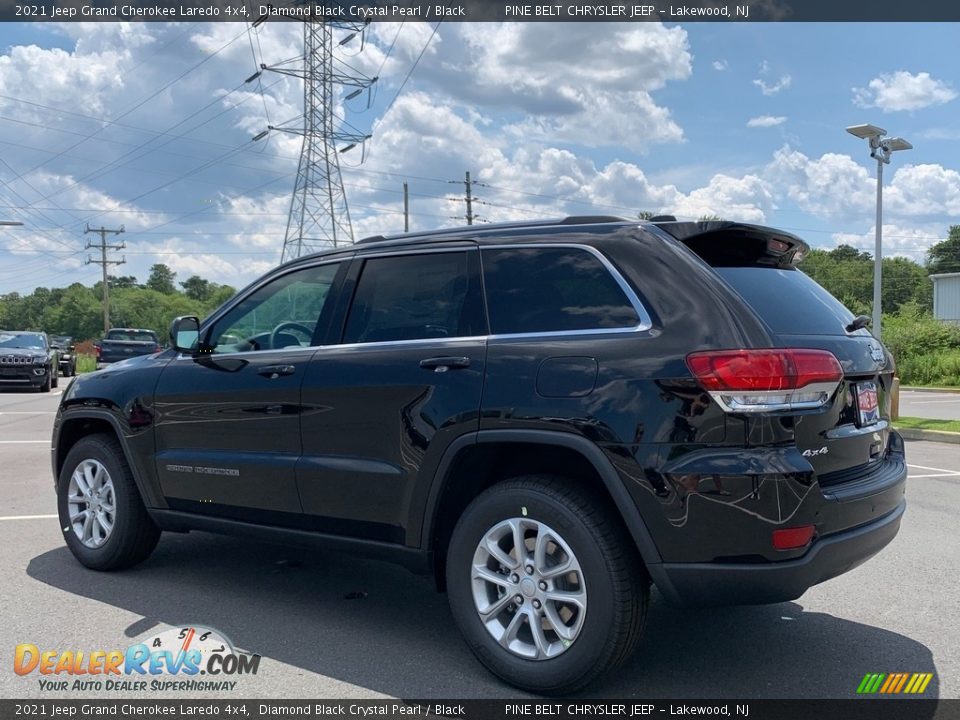 2021 Jeep Grand Cherokee Laredo 4x4 Diamond Black Crystal Pearl / Black Photo #6