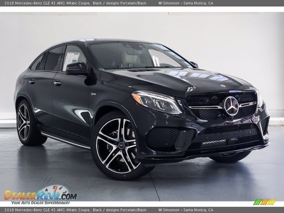 Front 3/4 View of 2018 Mercedes-Benz GLE 43 AMG 4Matic Coupe Photo #12