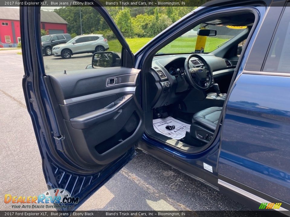 2017 Ford Explorer XLT Blue Jeans / Ebony Black Photo #12