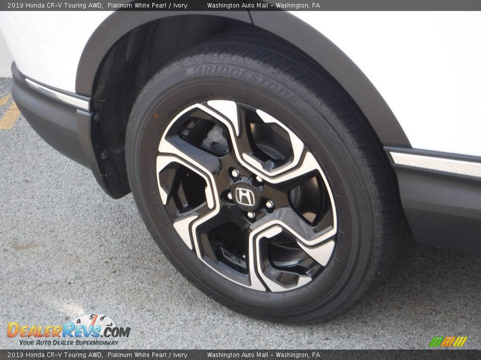 2019 Honda CR-V Touring AWD Platinum White Pearl / Ivory Photo #4